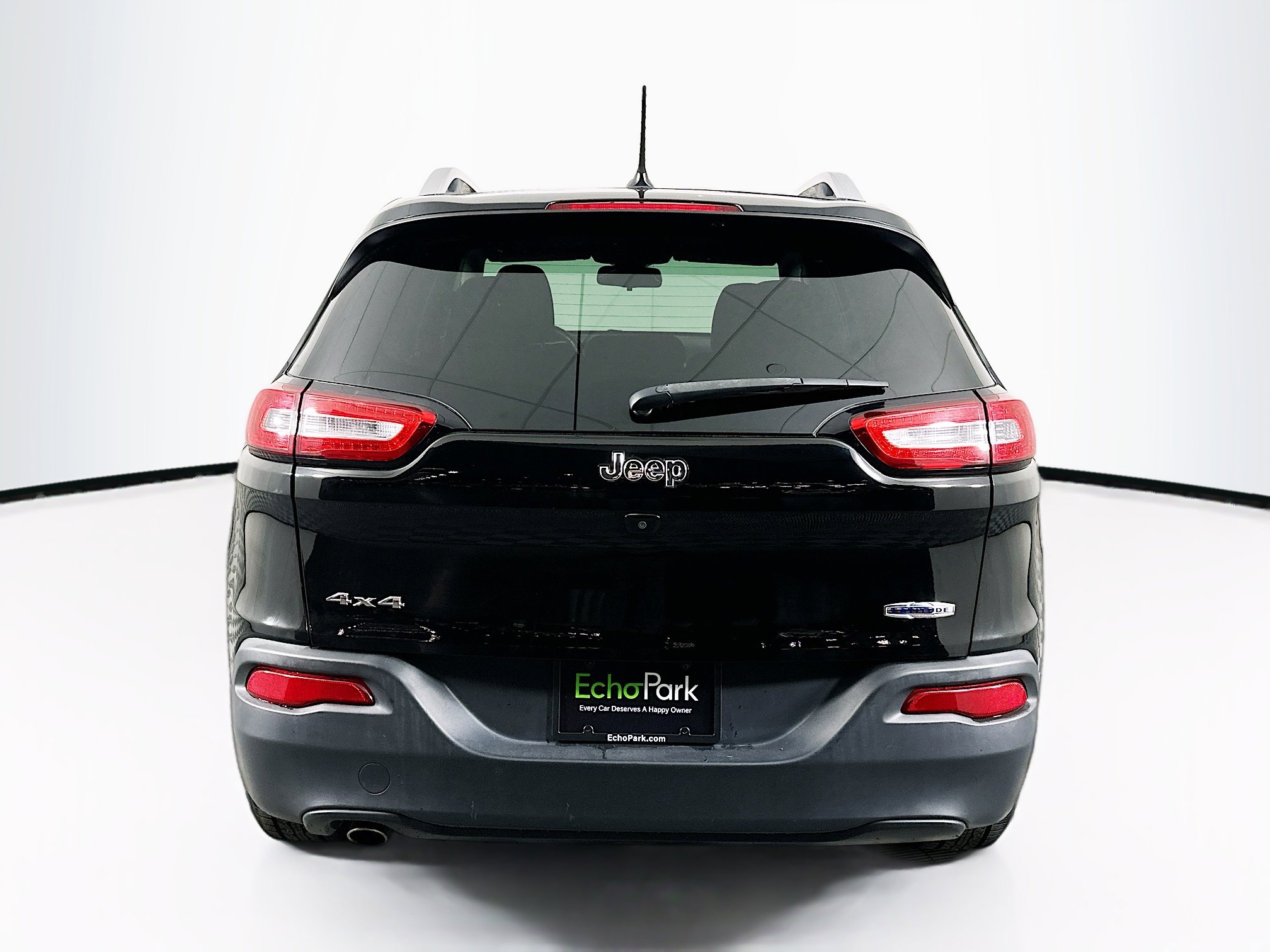 Used 2017 Jeep Cherokee Latitude w/ Cold Weather Group image 7