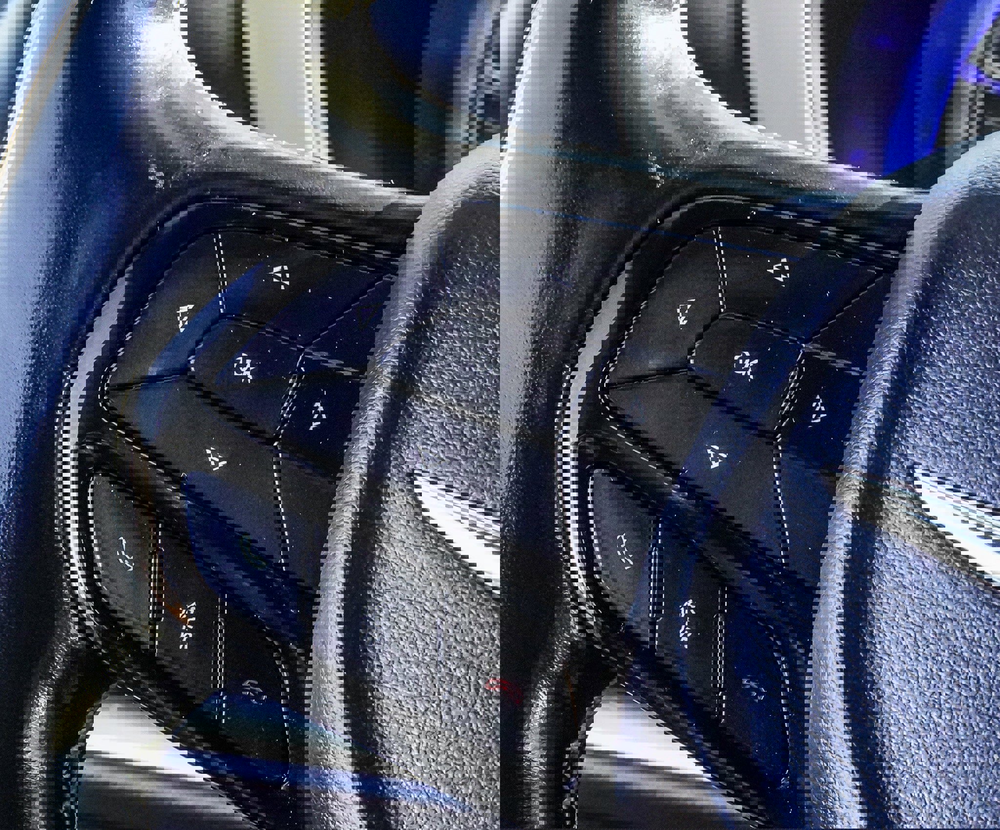 Used 2019 Chrysler Pacifica Touring-L w/ S Appearance Package image 38