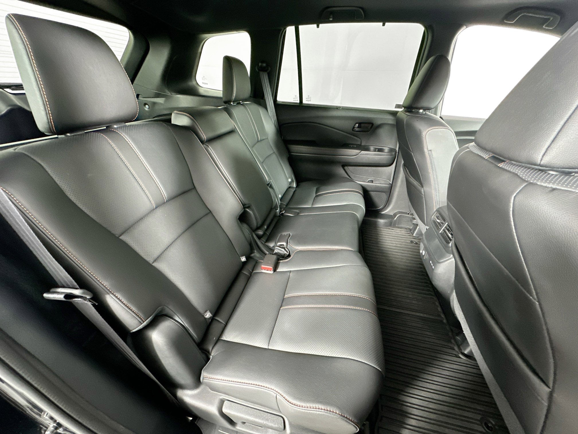 Used 2024 Honda Passport TrailSport image 27