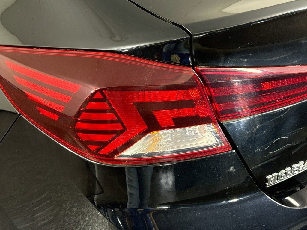 Used 2019 Hyundai Elantra Value Edition FWD image 35