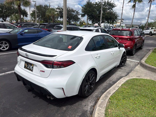 Used 2026 Toyota Corolla XSE FWD image 3
