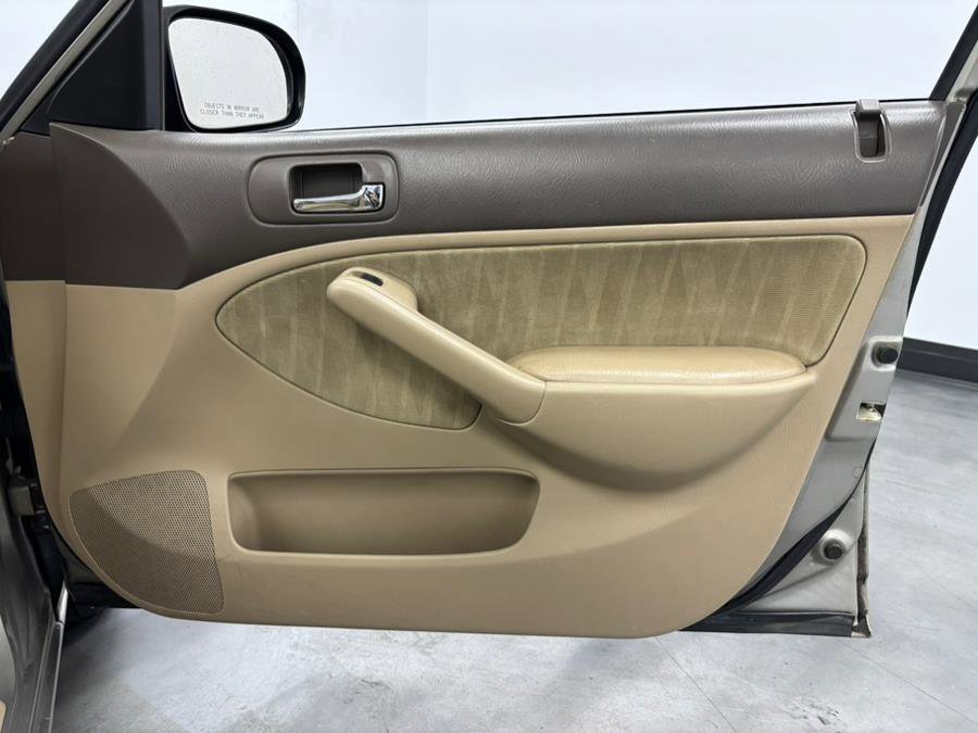 Used 2005 Honda Civic LX Special Edition image 28