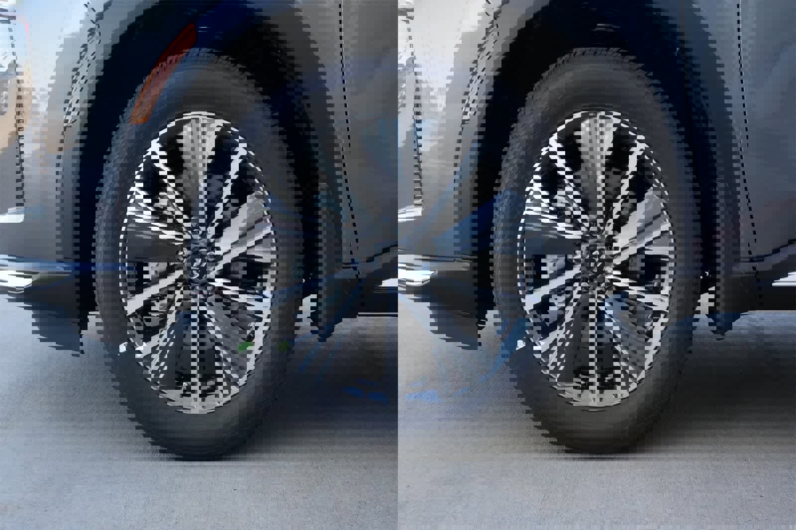 New 2026 INFINITI QX60 Luxe image 27