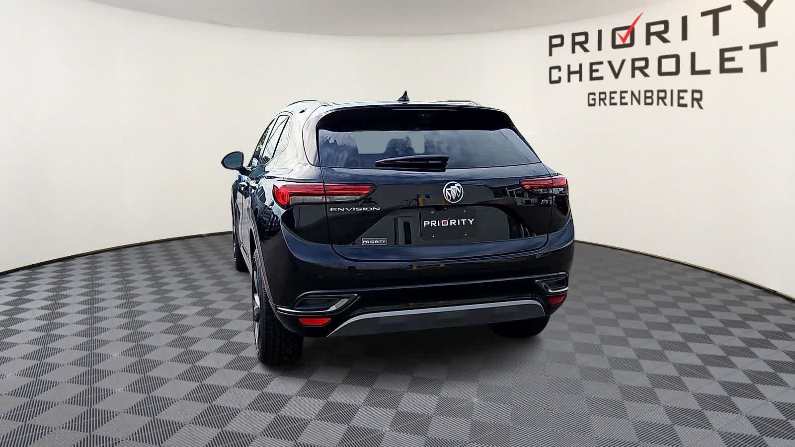Used 2022 Buick Envision Essence w/ Technology Package II FWD image 7