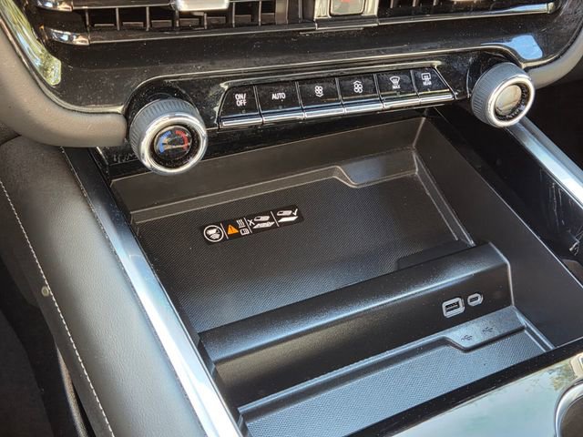 Certified 2025 Chevrolet Suburban Z71 image 33