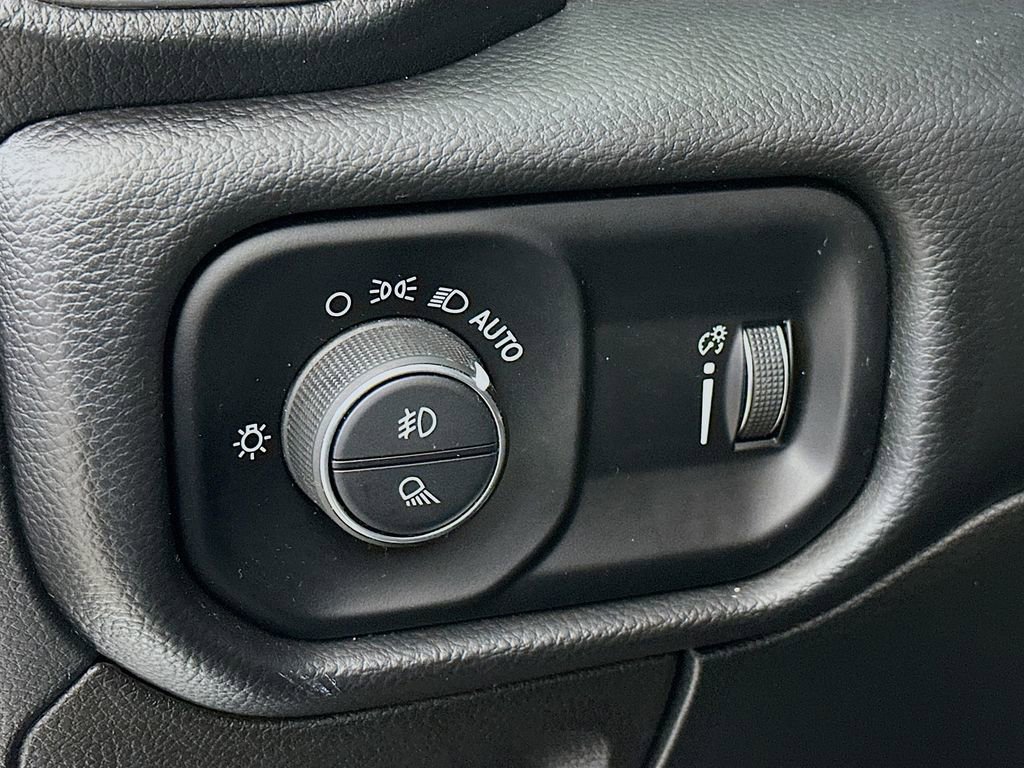 Certified 2022 RAM 1500 Big Horn AWD/4WD image 18