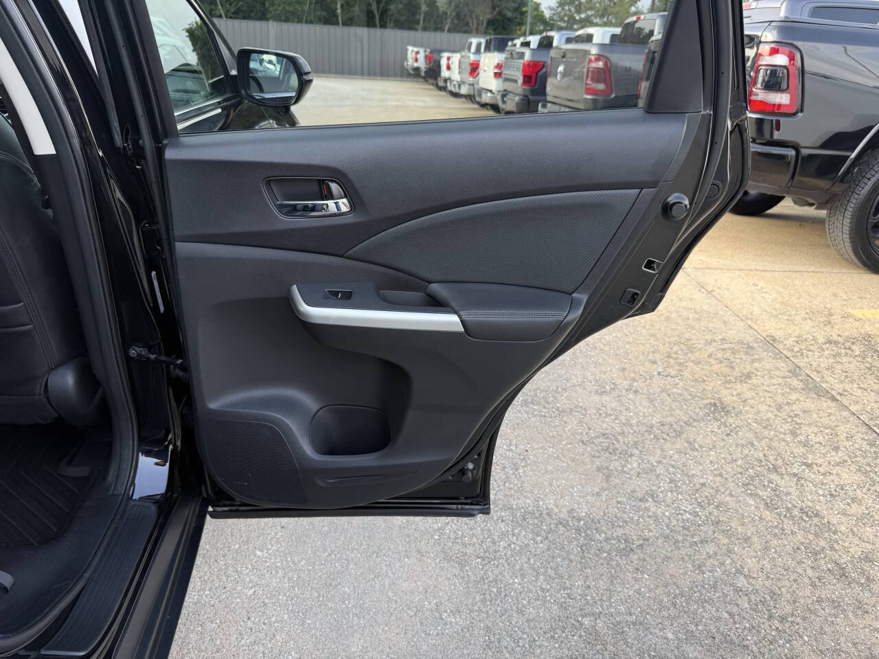 Used 2015 Honda CR-V Touring image 16