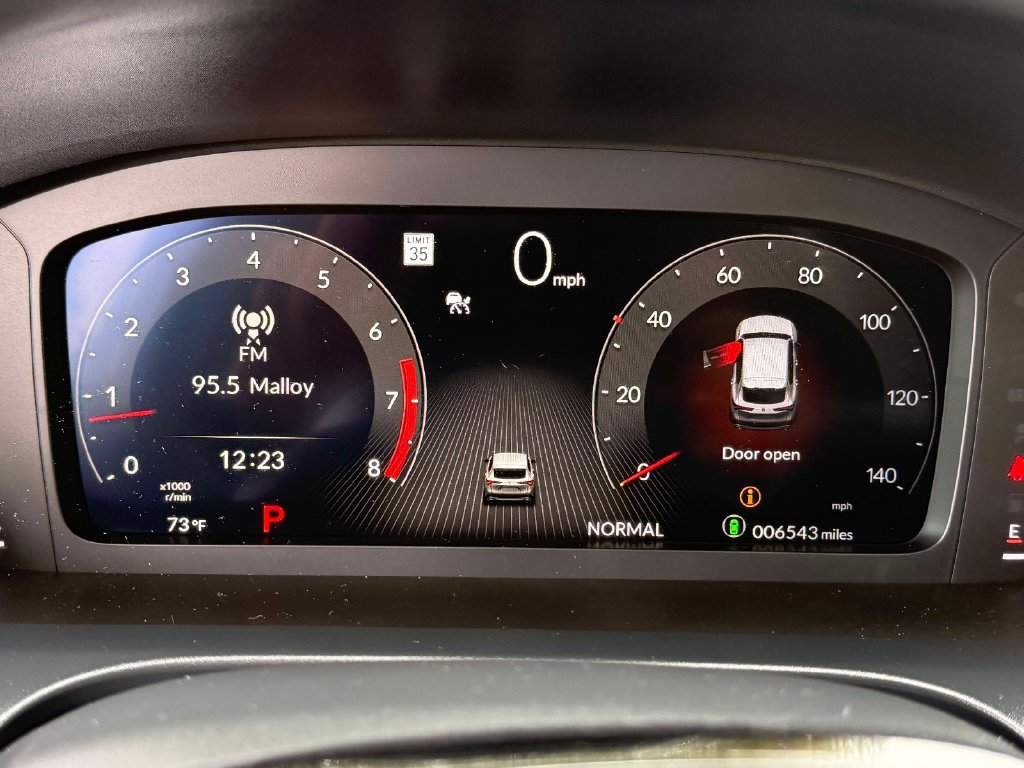 Certified 2025 Acura ADX A-Spec AWD/4WD image 17