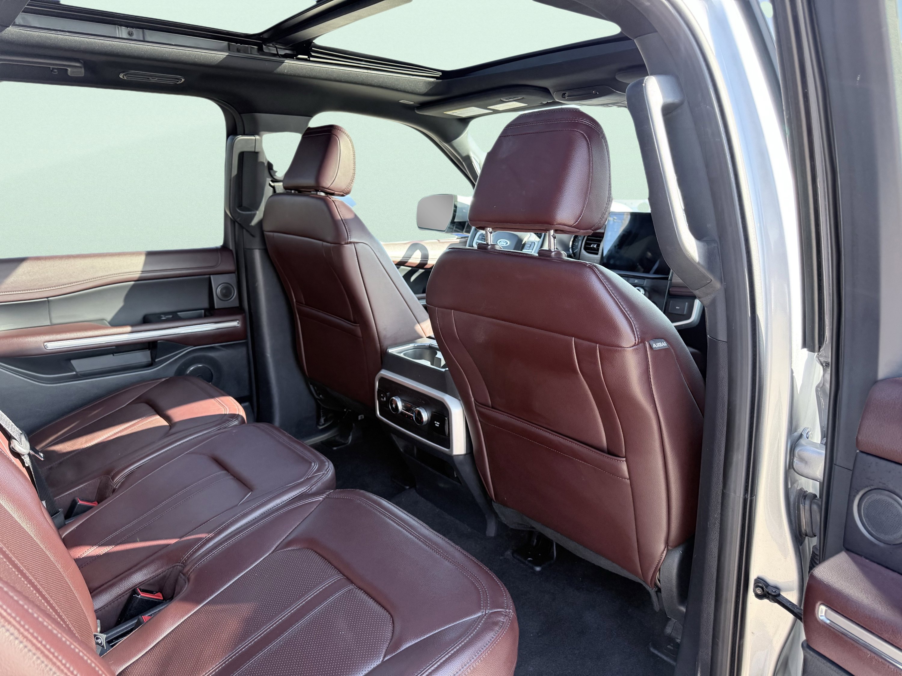 Used 2023 Ford Expedition Max Limited image 46