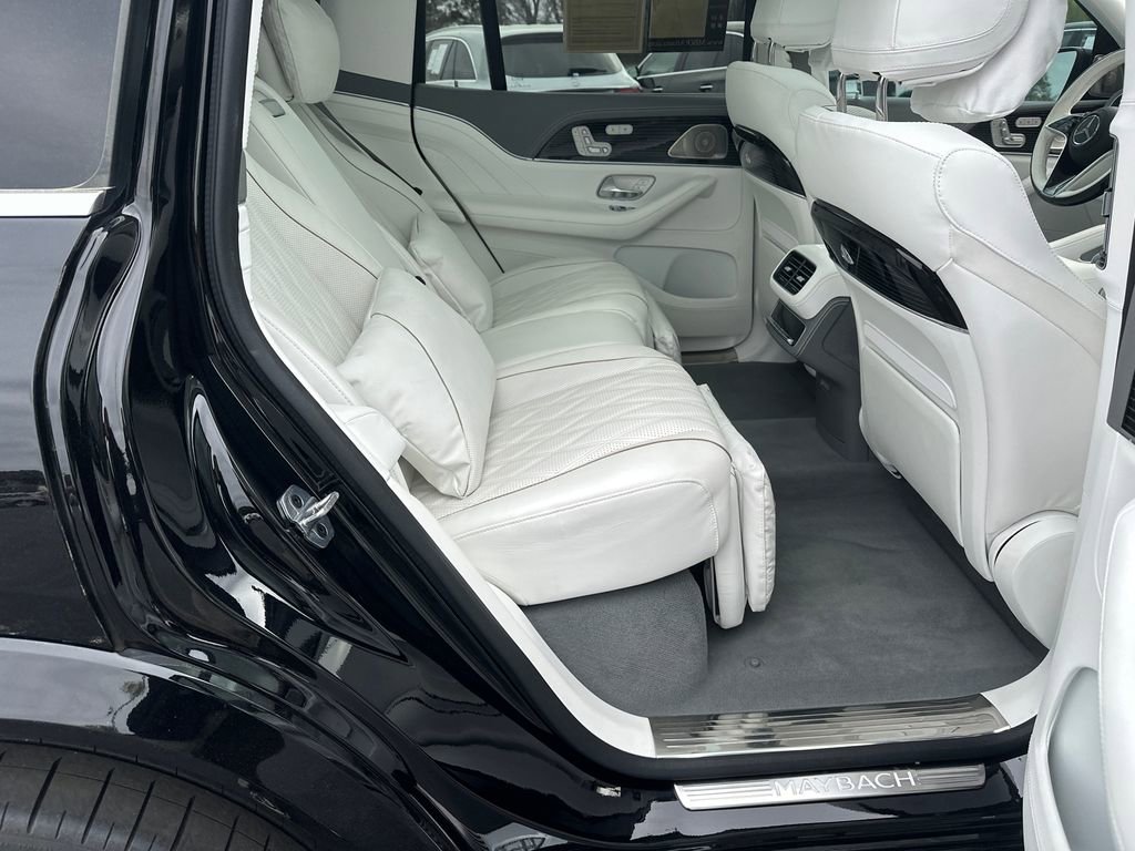Certified 2025 Mercedes-Benz Maybach GLS 600 4MATIC image 17