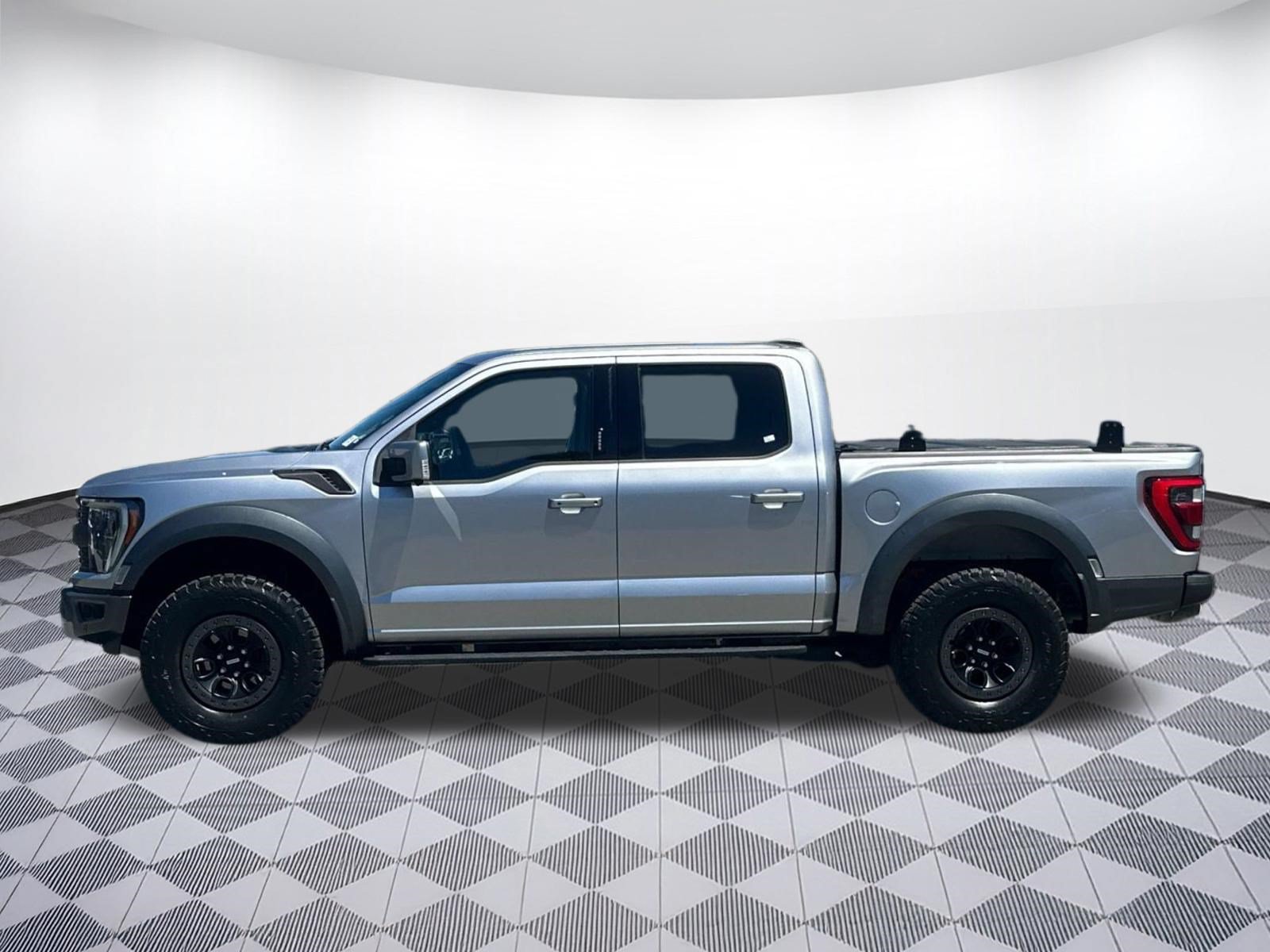 Used 2022 Ford F150 Raptor w/ Equipment Group 801A High AWD/4WD image 2