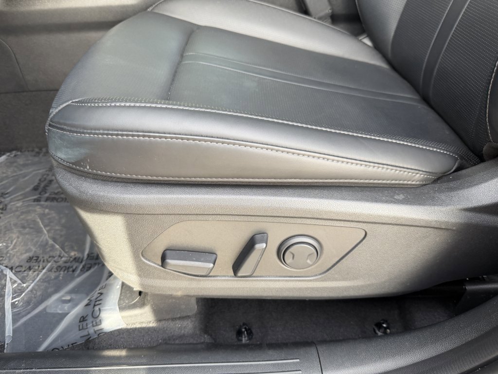 Used 2025 Kia Sorento EX image 30