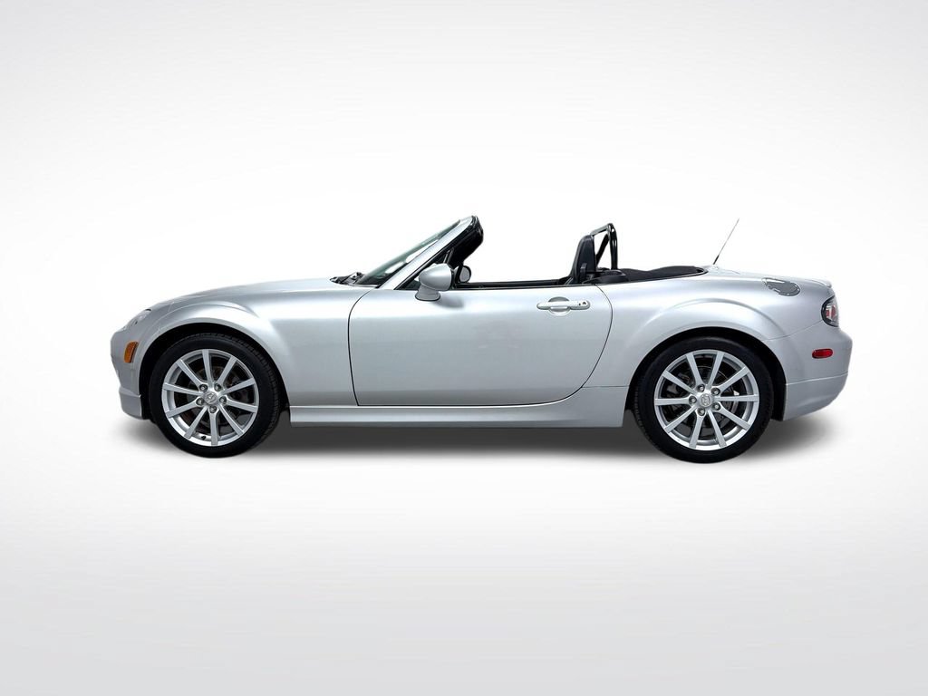 Used 2006 MAZDA MX-5 Miata Grand Touring w/ Premium Pkg RWD image 11