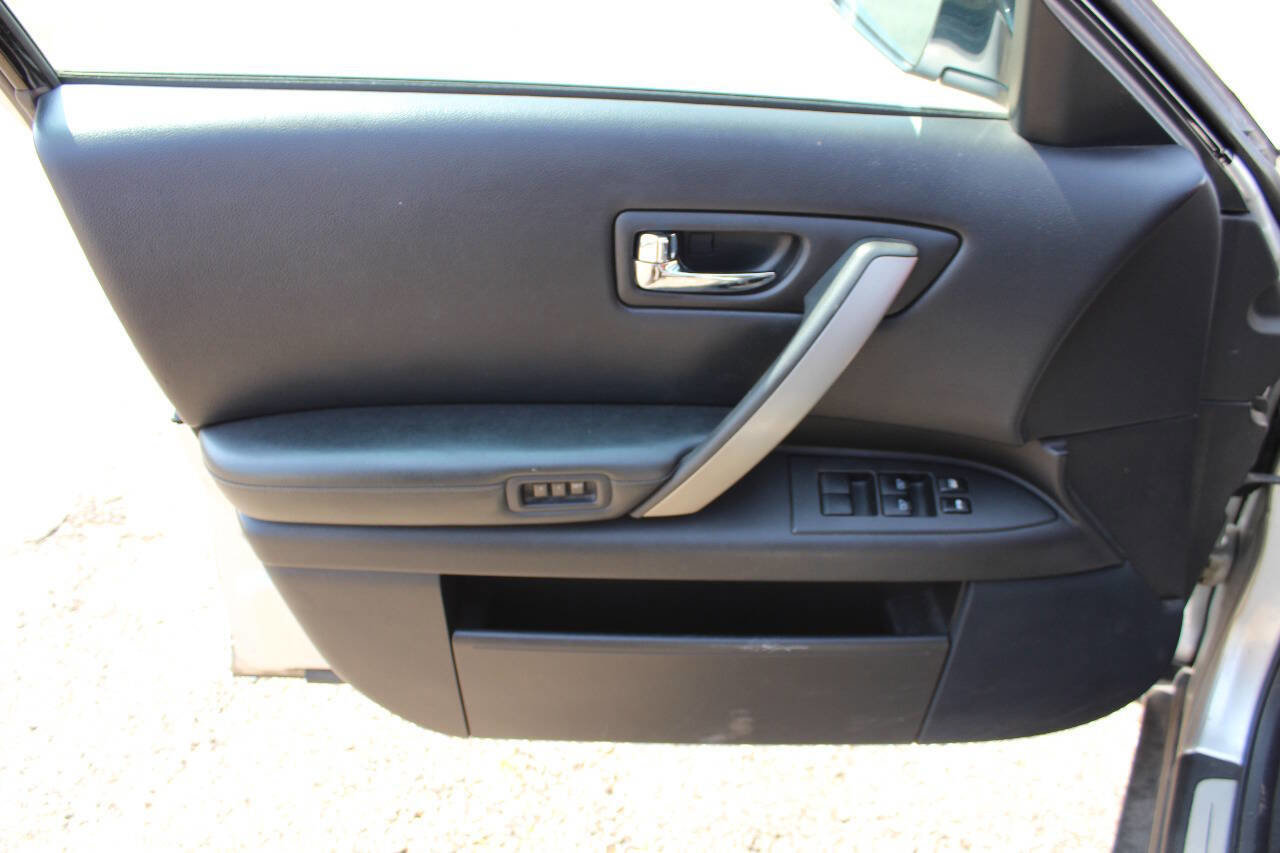 Used 2006 INFINITI FX35 AWD w/ (G02) Touring Pkg image 16