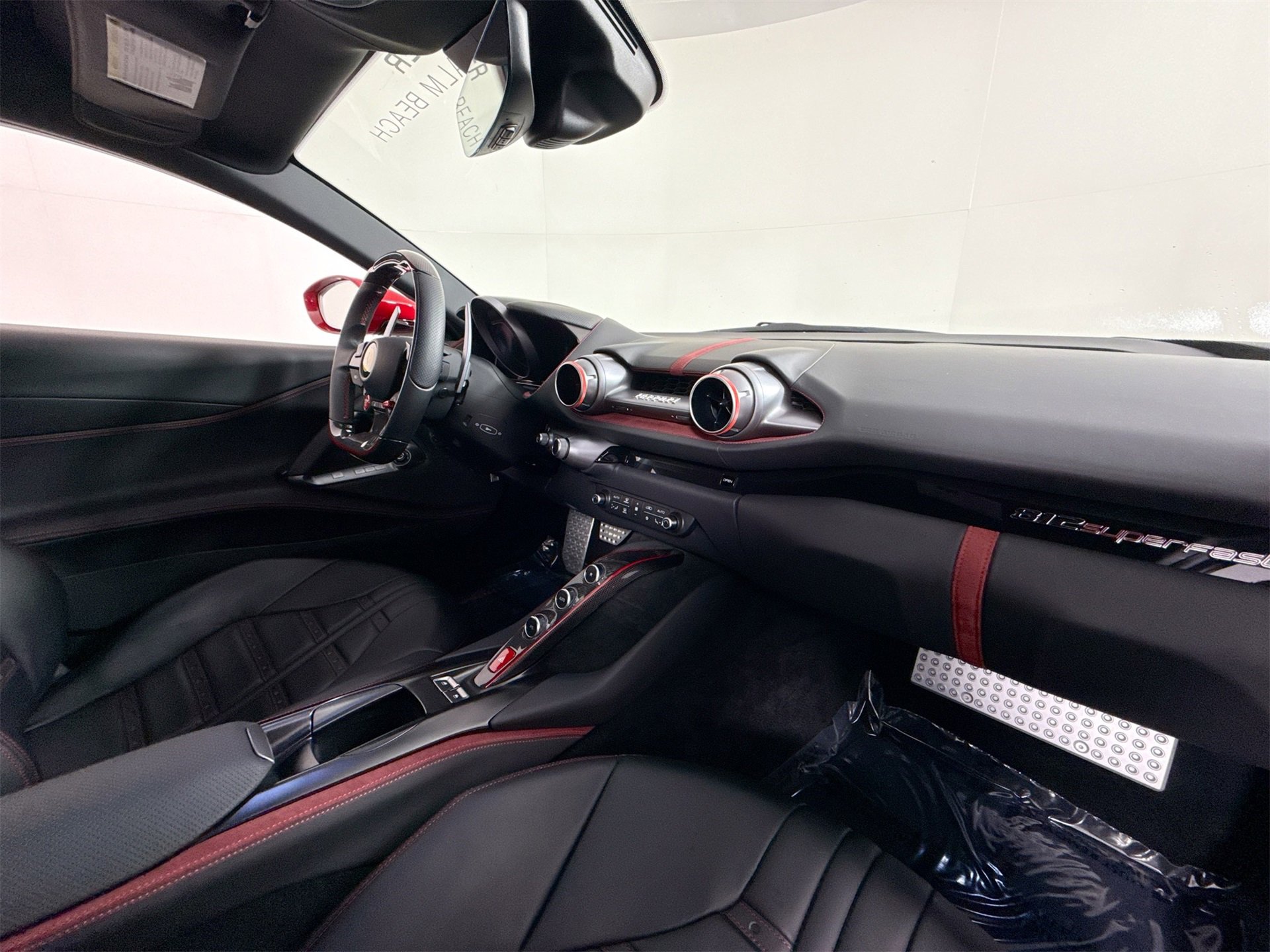 Certified 2020 Ferrari 812 Superfast image 24