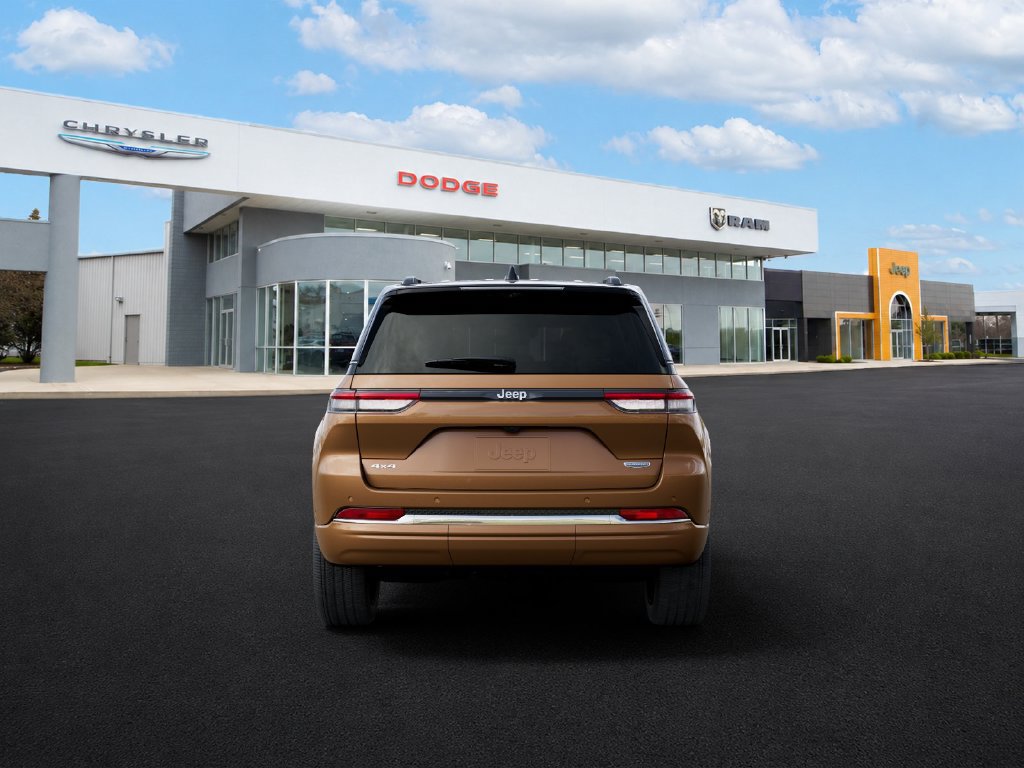 New 2027 Jeep Grand Cherokee Summit AWD/4WD image 7