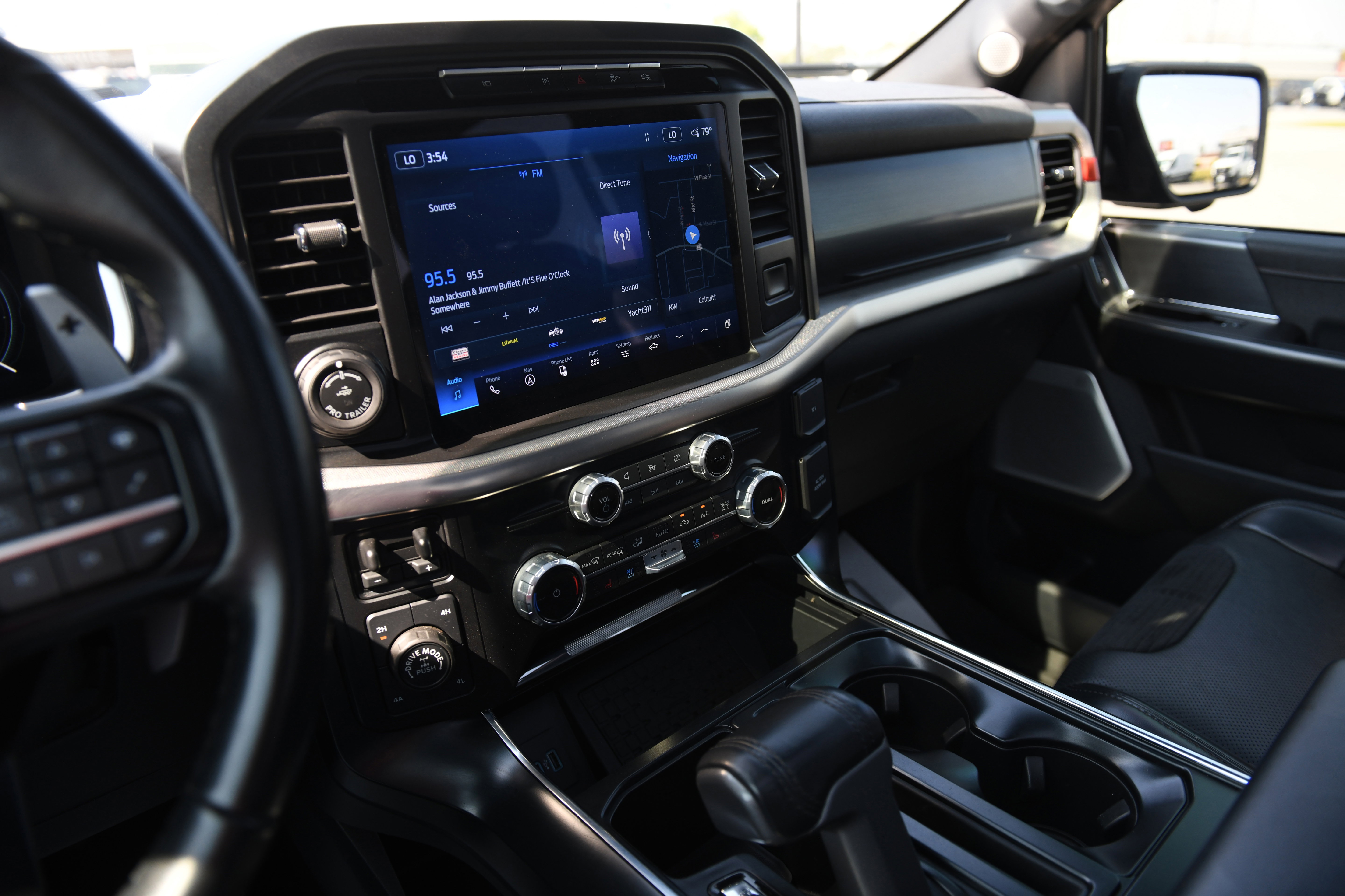 Used 2023 Ford F150 Raptor image 17