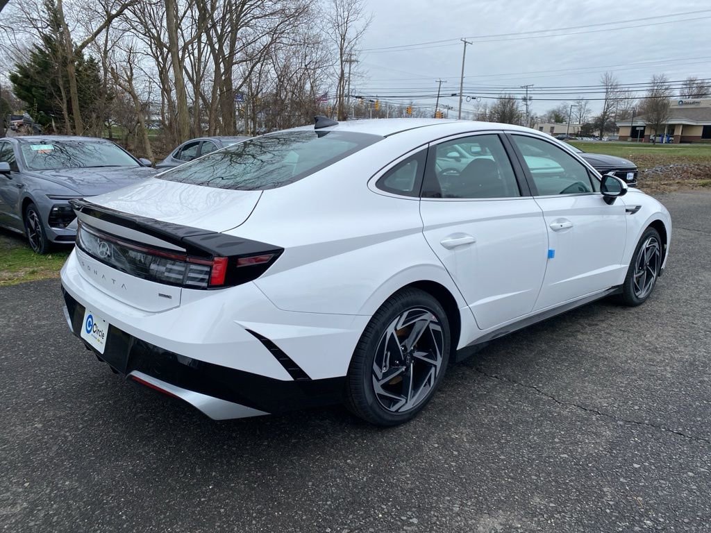 New 2026 Hyundai Sonata SEL AWD/4WD image 4