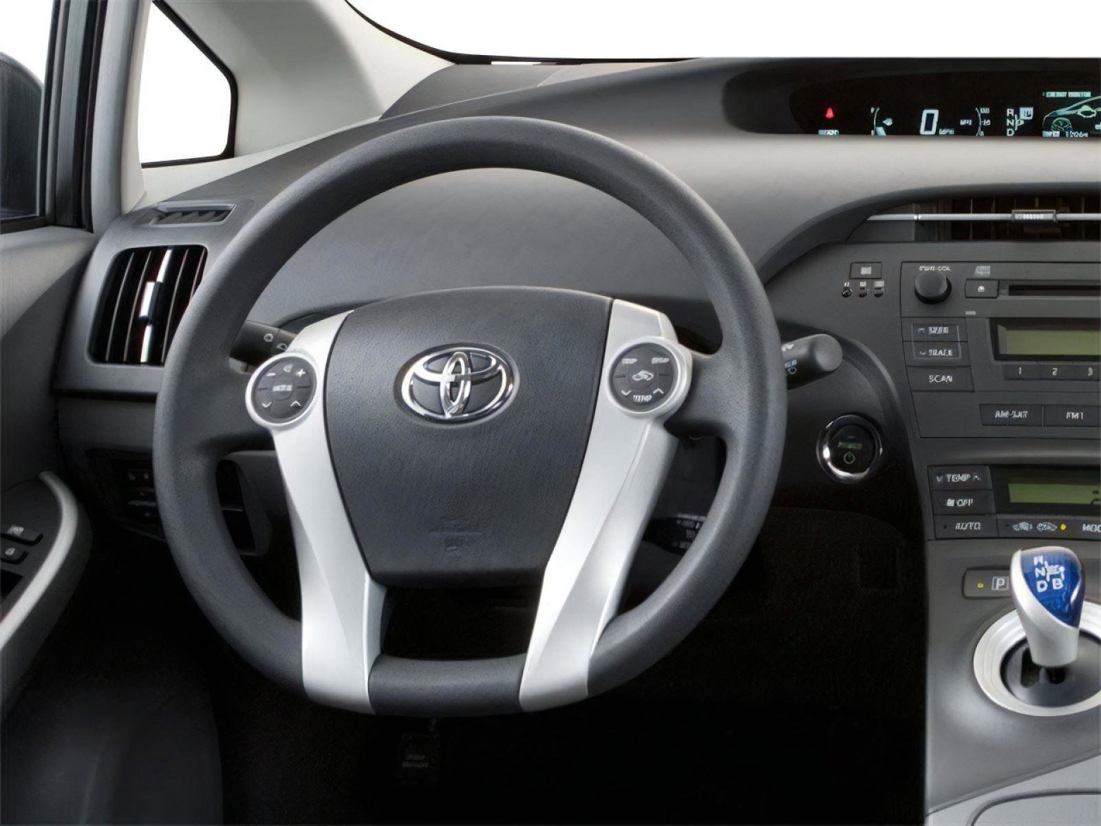 Used 2010 Toyota Prius Two image 4