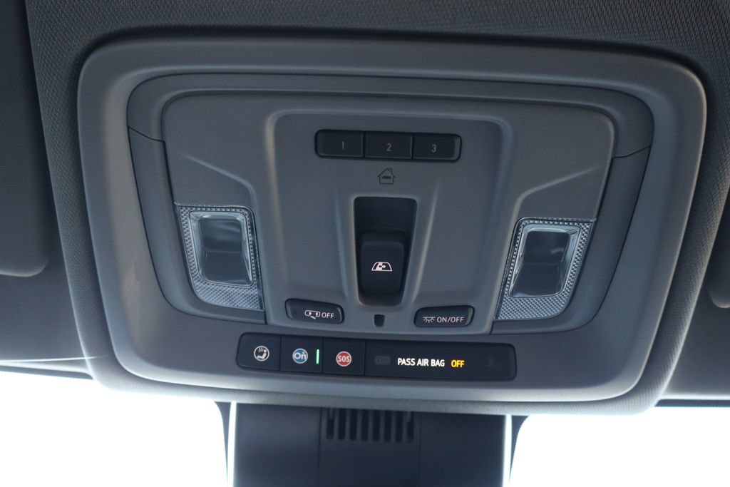 Used 2026 Chevrolet Silverado 1500 LT Trail Boss w/ LT Trail Boss Premium Package AWD/4WD image 17