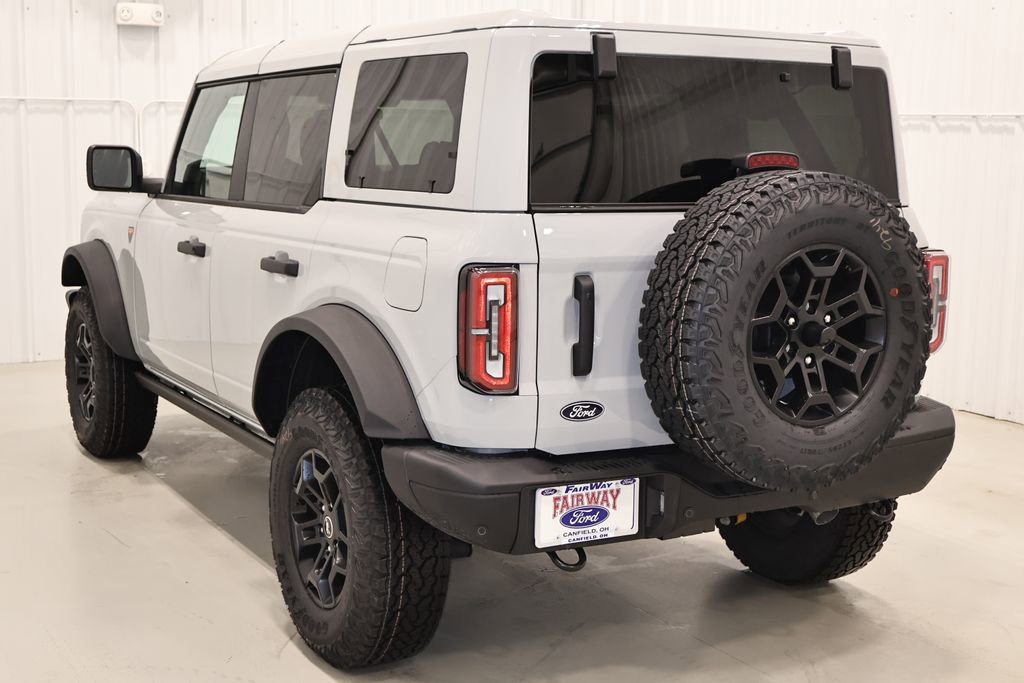 New 2026 Ford Bronco Badlands image 7