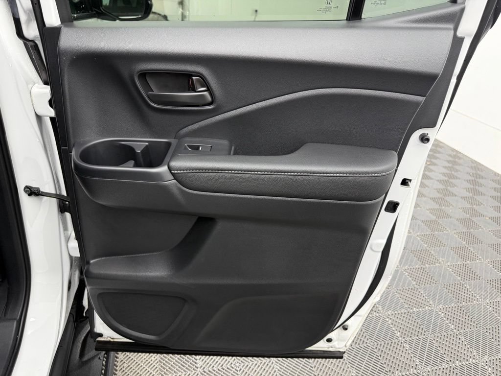 Used 2025 Honda Ridgeline Sport+ image 41