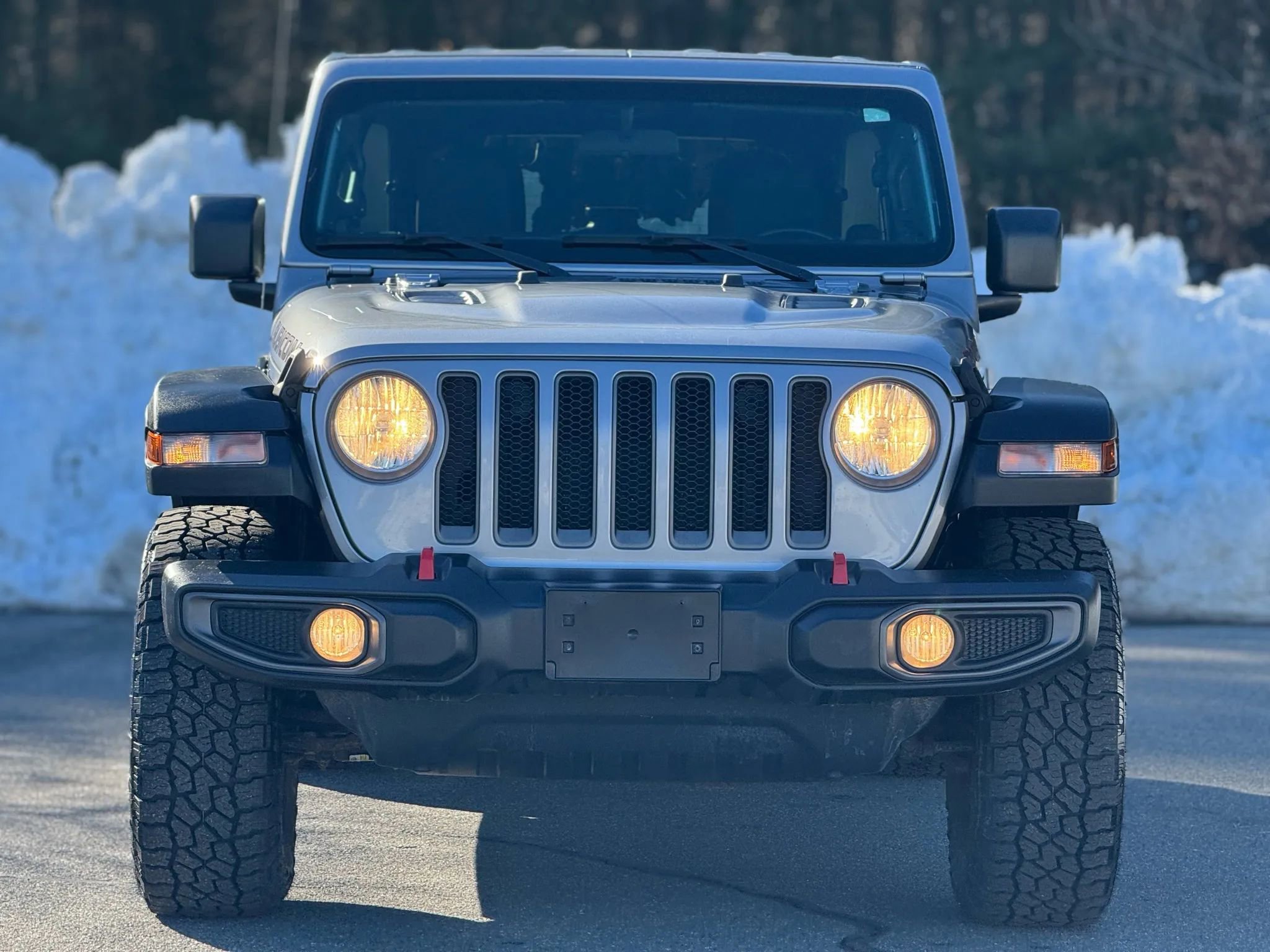 Used 2019 Jeep Wrangler Unlimited Rubicon w/ Cold Weather Group image 3