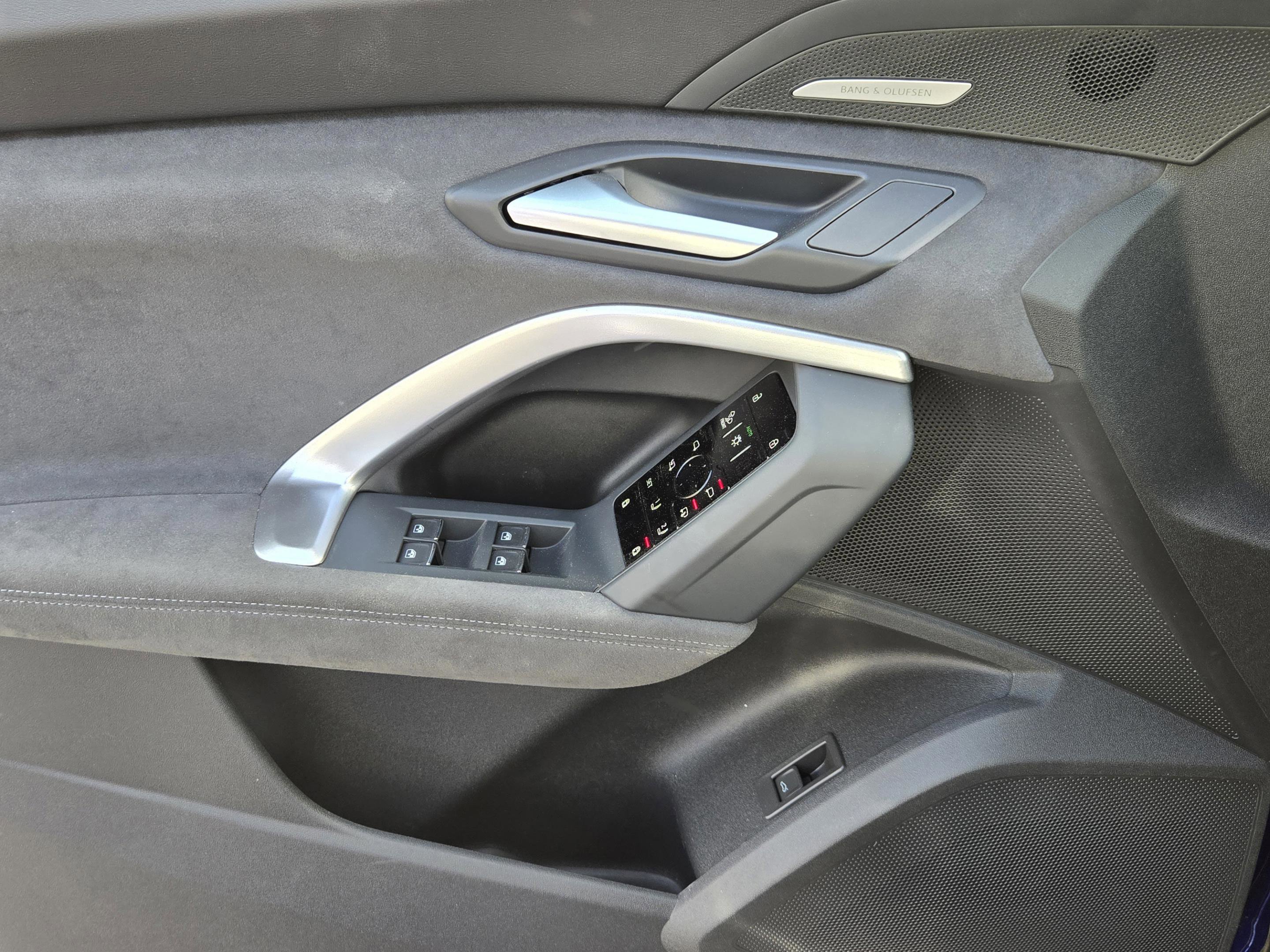 New 2026 Audi SQ5 Premium Plus AWD/4WD image 28