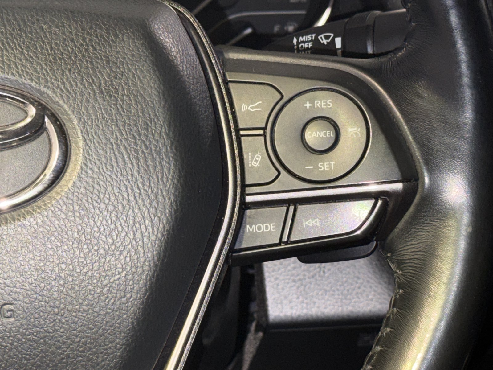 Used 2023 Toyota Camry SE FWD image 20