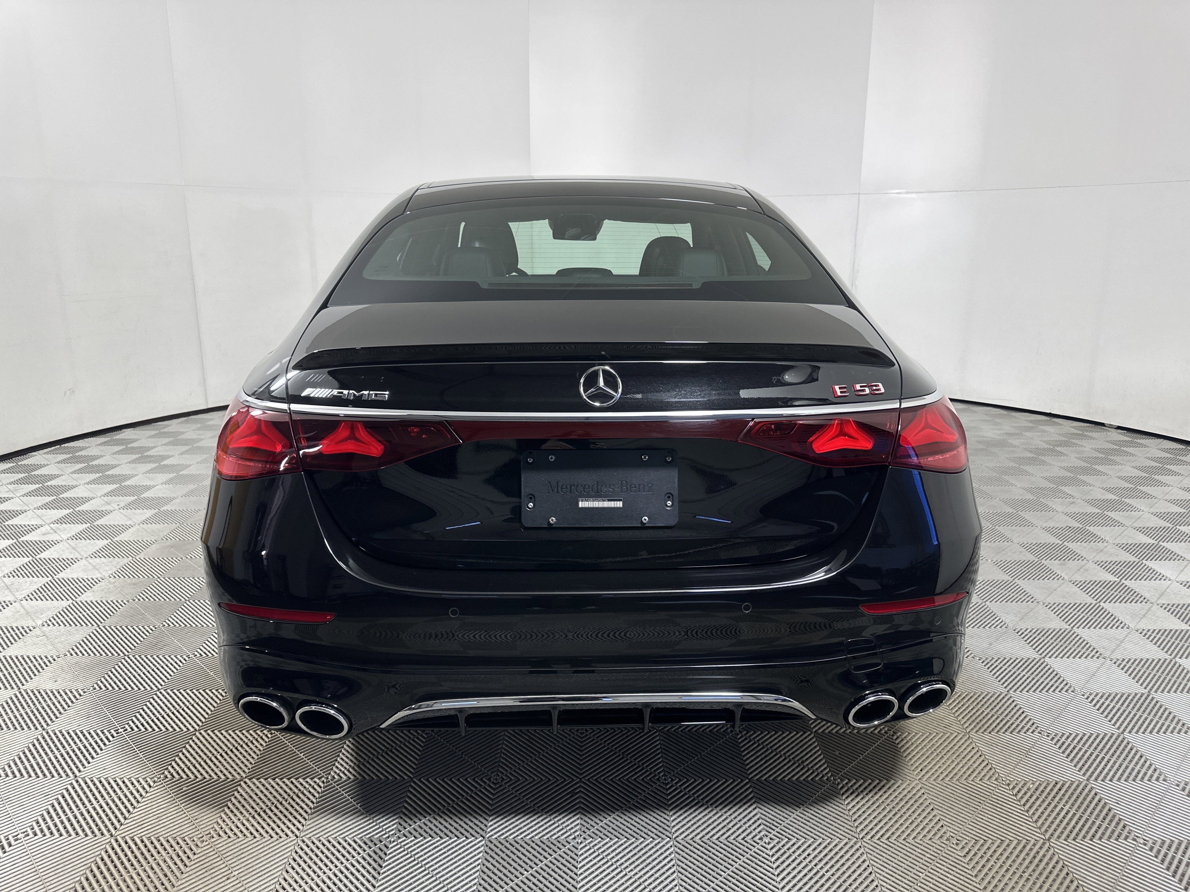 Used 2025 Mercedes-Benz E 53 AMG e 4MATIC Sedan image 6
