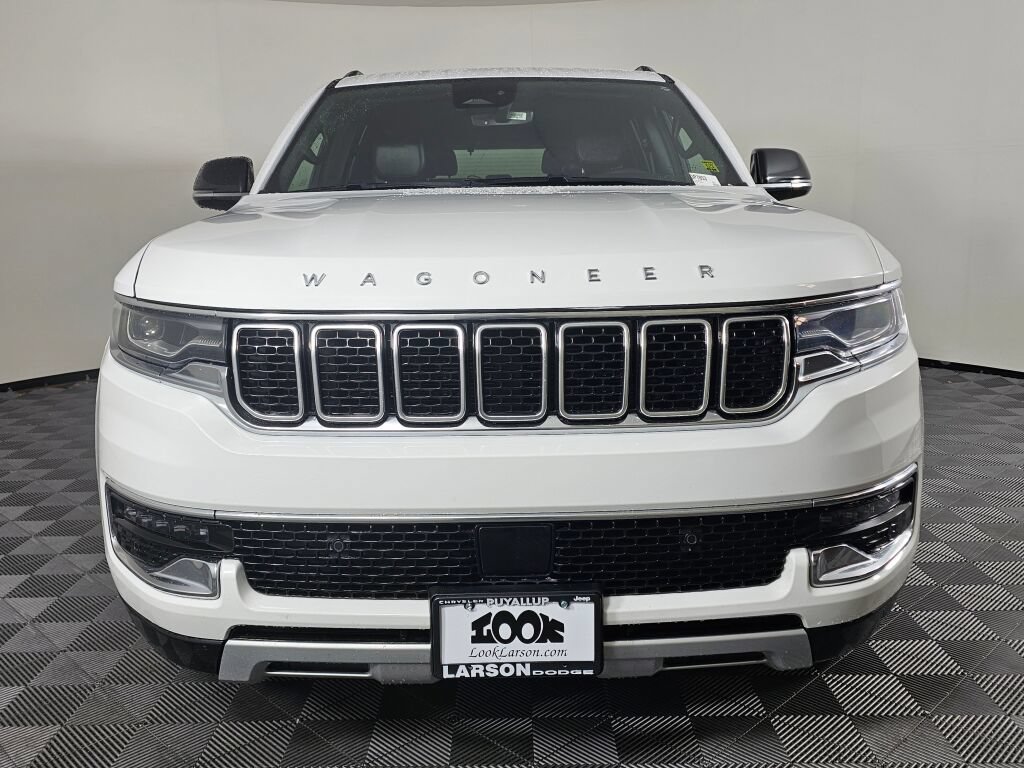 Used 2024 Jeep Wagoneer Series II AWD/4WD image 8