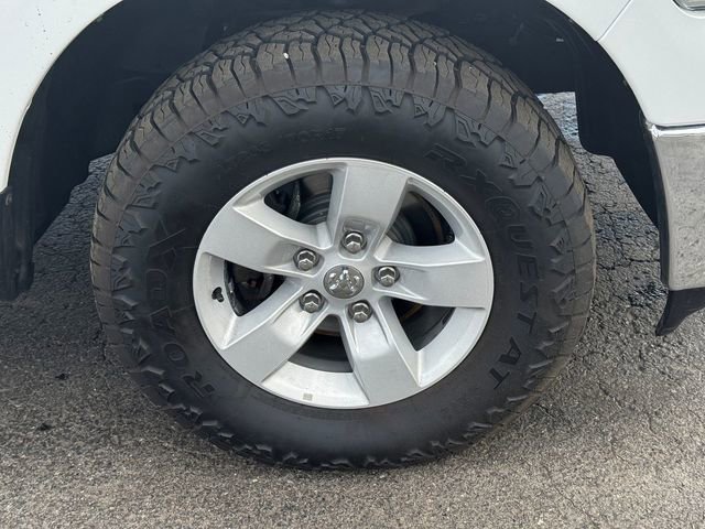 Used 2023 RAM 1500 Classic SLT w/ Protection Group AWD/4WD image 9