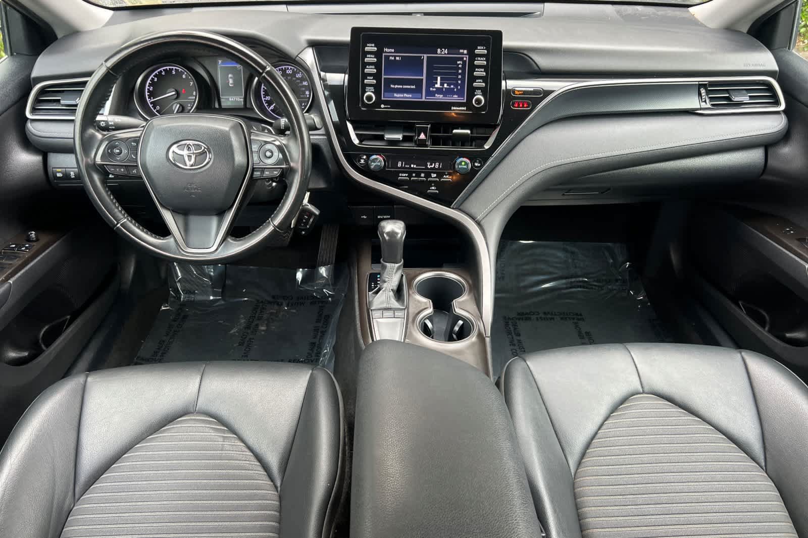 Certified 2022 Toyota Camry SE FWD image 3