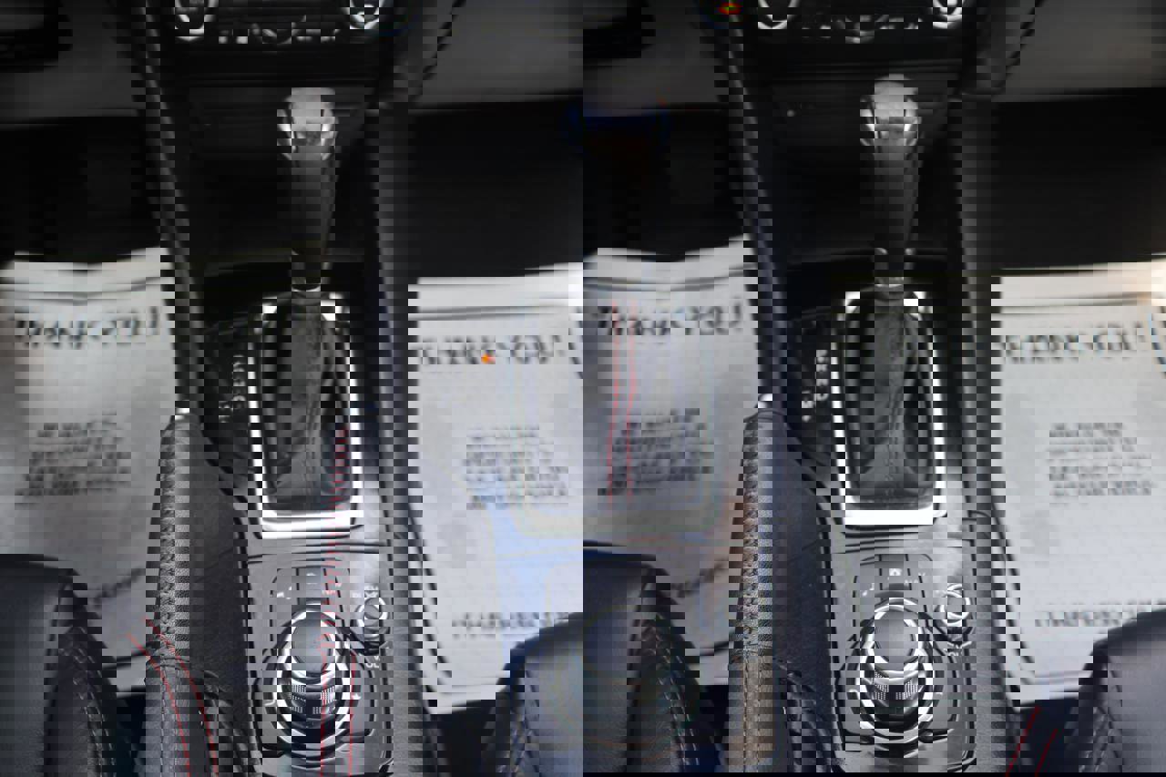 Used 2014 MAZDA MAZDA3 i Grand Touring image 29