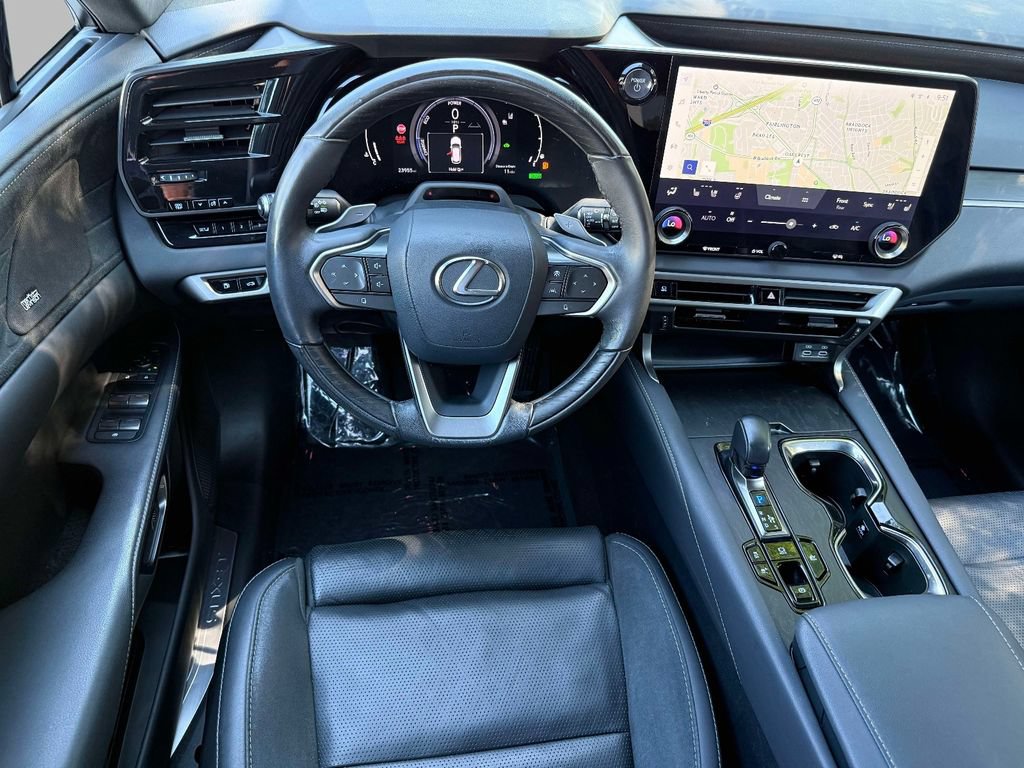 Used 2024 Lexus RX 350 w/ Convenience Package AWD/4WD image 4