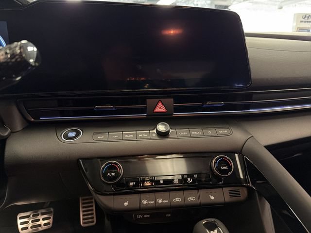 New 2026 Hyundai Elantra N FWD image 14