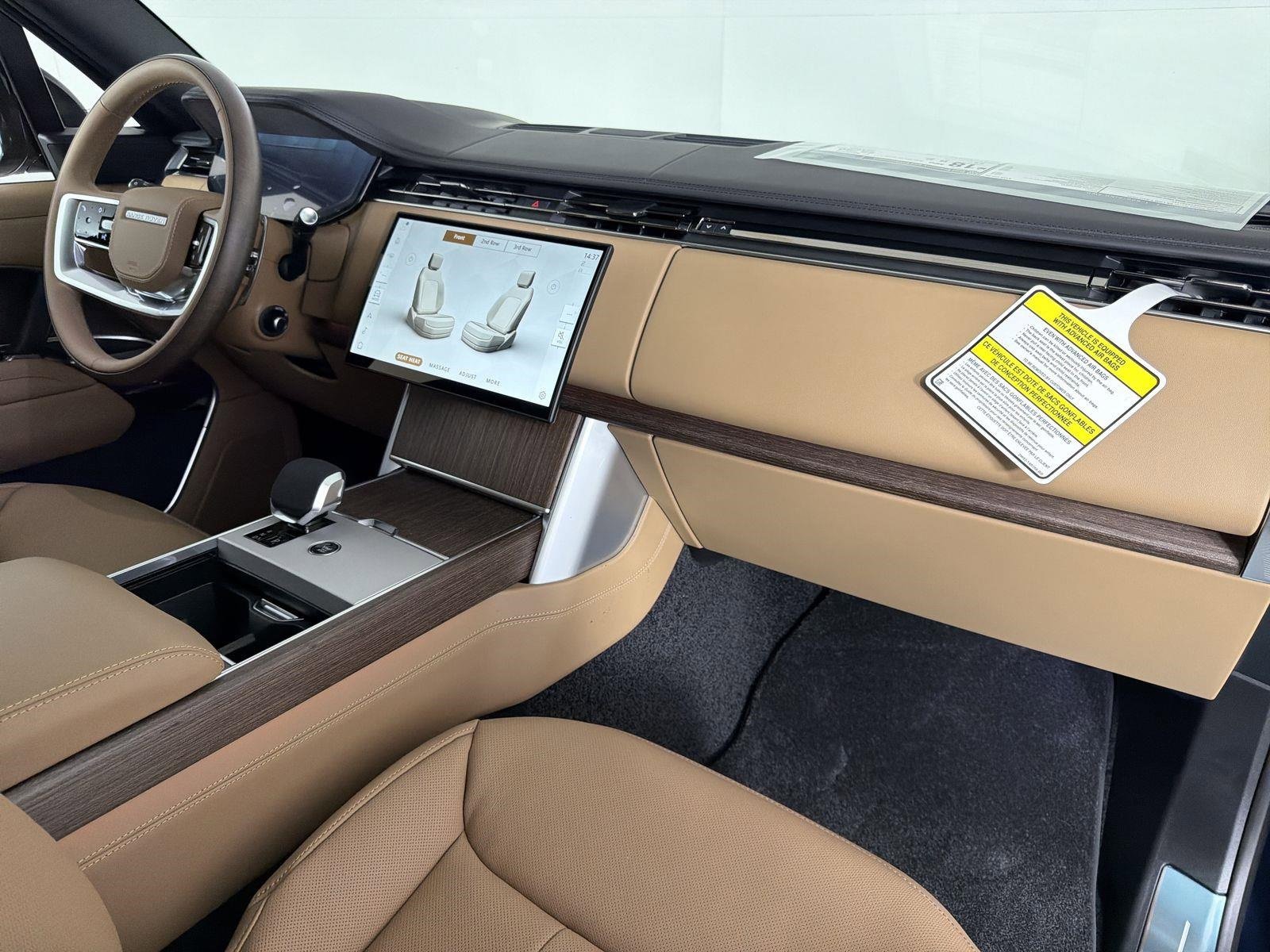 New 2026 Land Rover Range Rover Long Wheelbase SE image 33