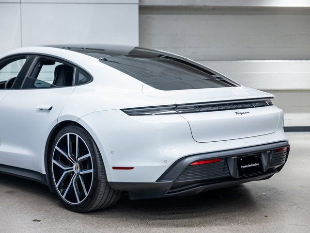 Certified 2025 Porsche Taycan w/ Premium Package image 23