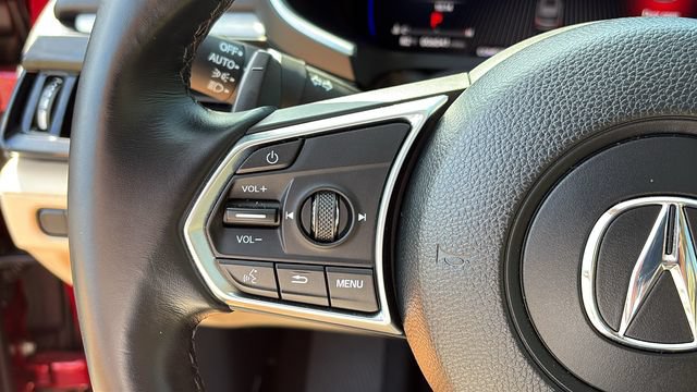 Used 2025 Acura MDX SH-AWD w/ Technology Package image 14