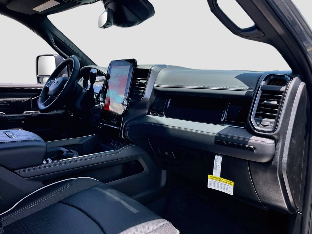 New 2026 RAM 3500 Limited AWD/4WD image 31