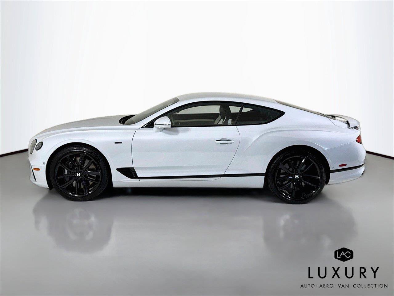 Used 2024 Bentley Continental GT V8 AWD/4WD image 8