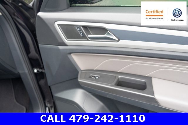 Certified 2022 Volkswagen Atlas SEL R-Line image 43