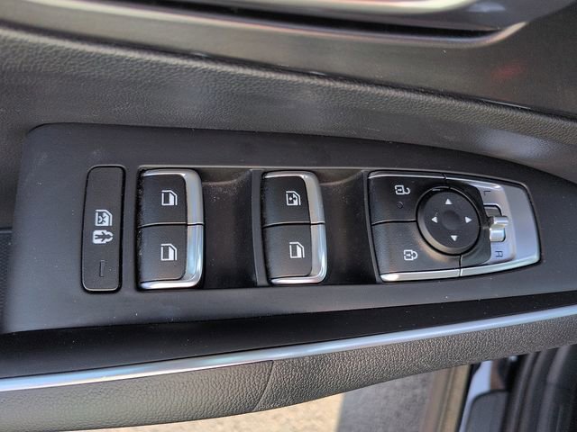 Used 2024 Kia Sorento S image 13