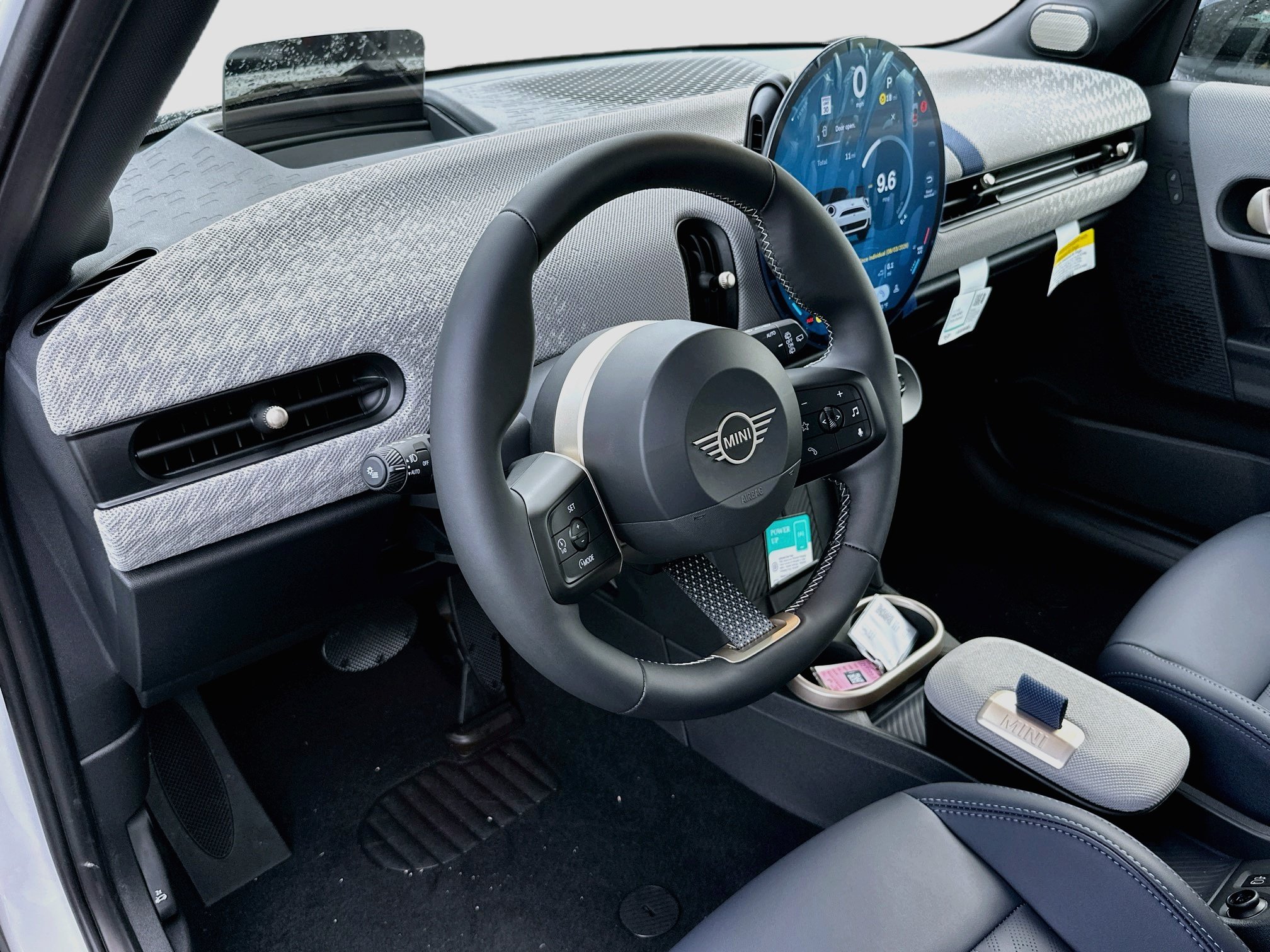 New 2026 MINI Cooper 4-Door Hardtop FWD image 6