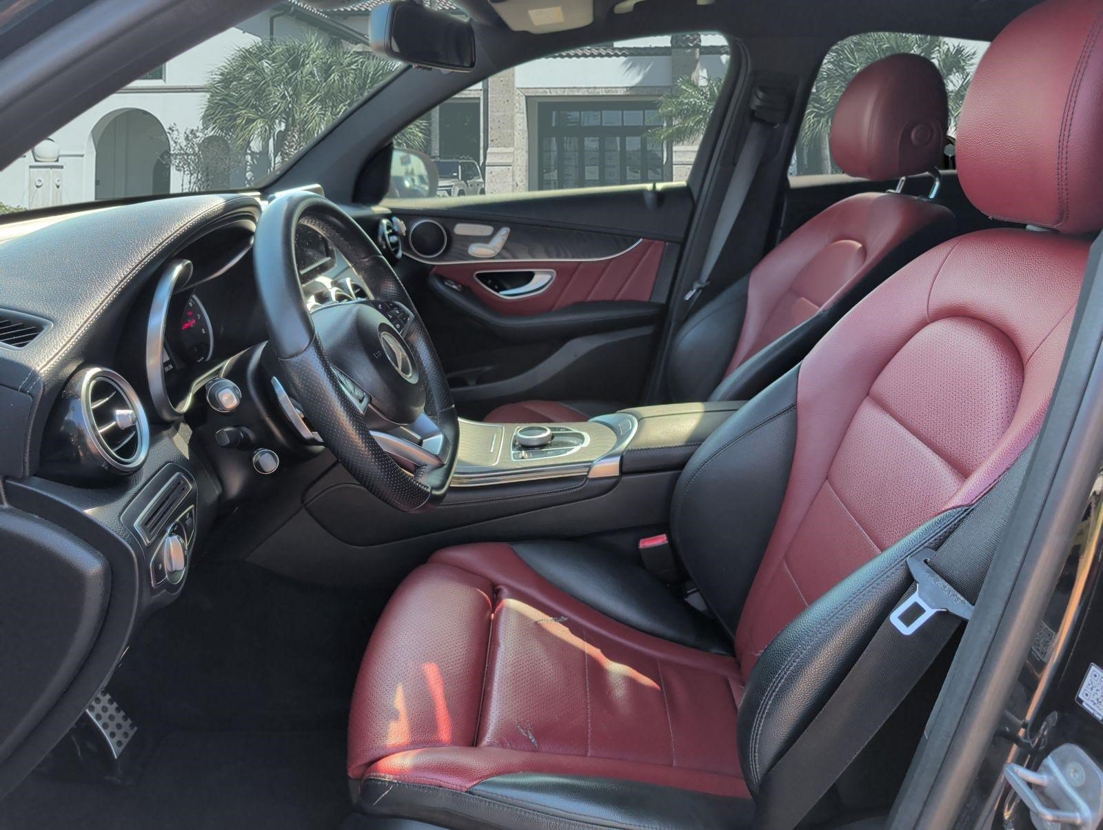 Used 2018 Mercedes-Benz GLC 300 4MATIC Coupe image 11