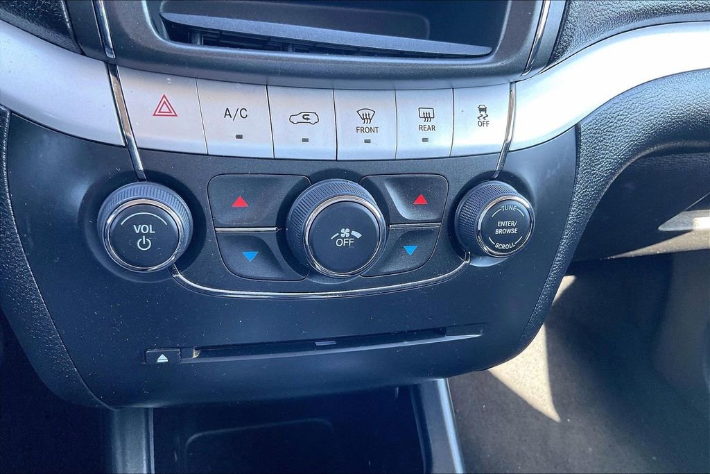 Used 2019 Dodge Journey SE w/ Connectivity Group image 29