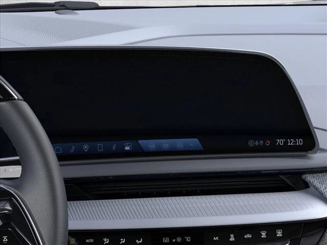 New 2026 Cadillac Optiq Luxury 2 RWD image 20