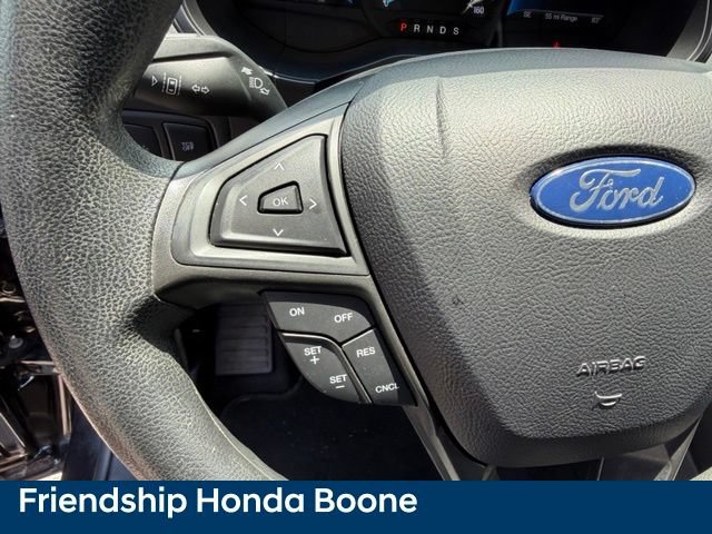 Used 2022 Ford Edge SE AWD/4WD image 16