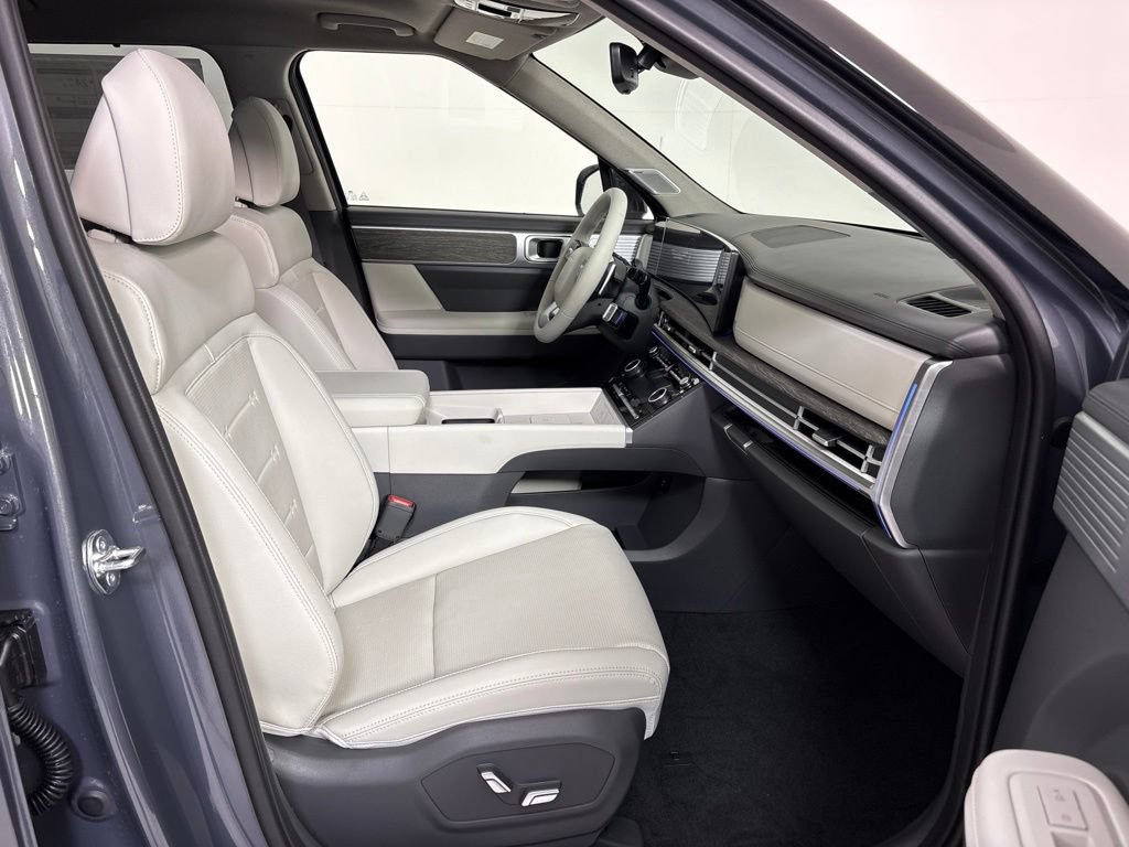 New 2027 Hyundai Santa Fe Limited FWD image 12