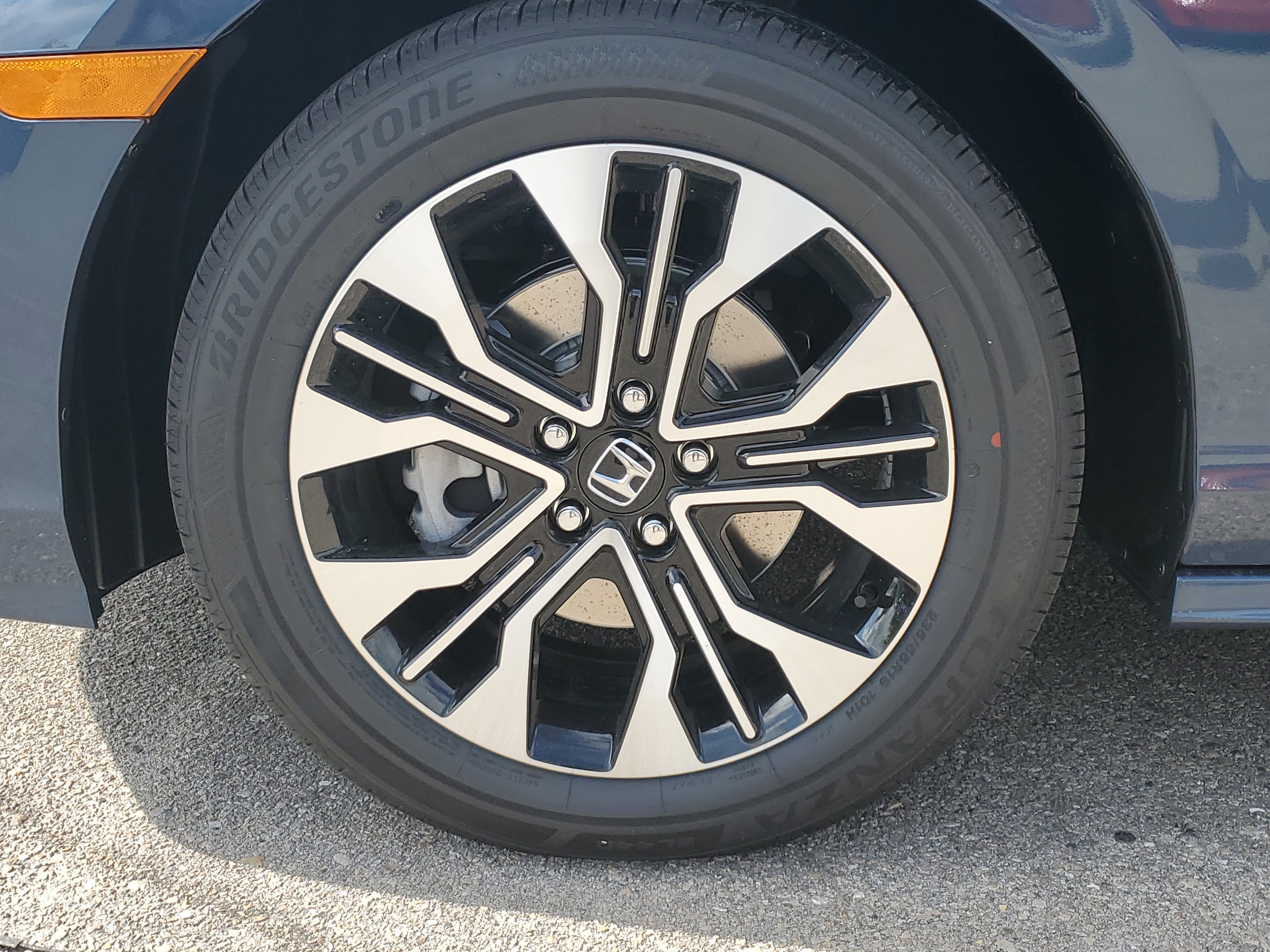 New 2026 Honda Odyssey Elite image 8